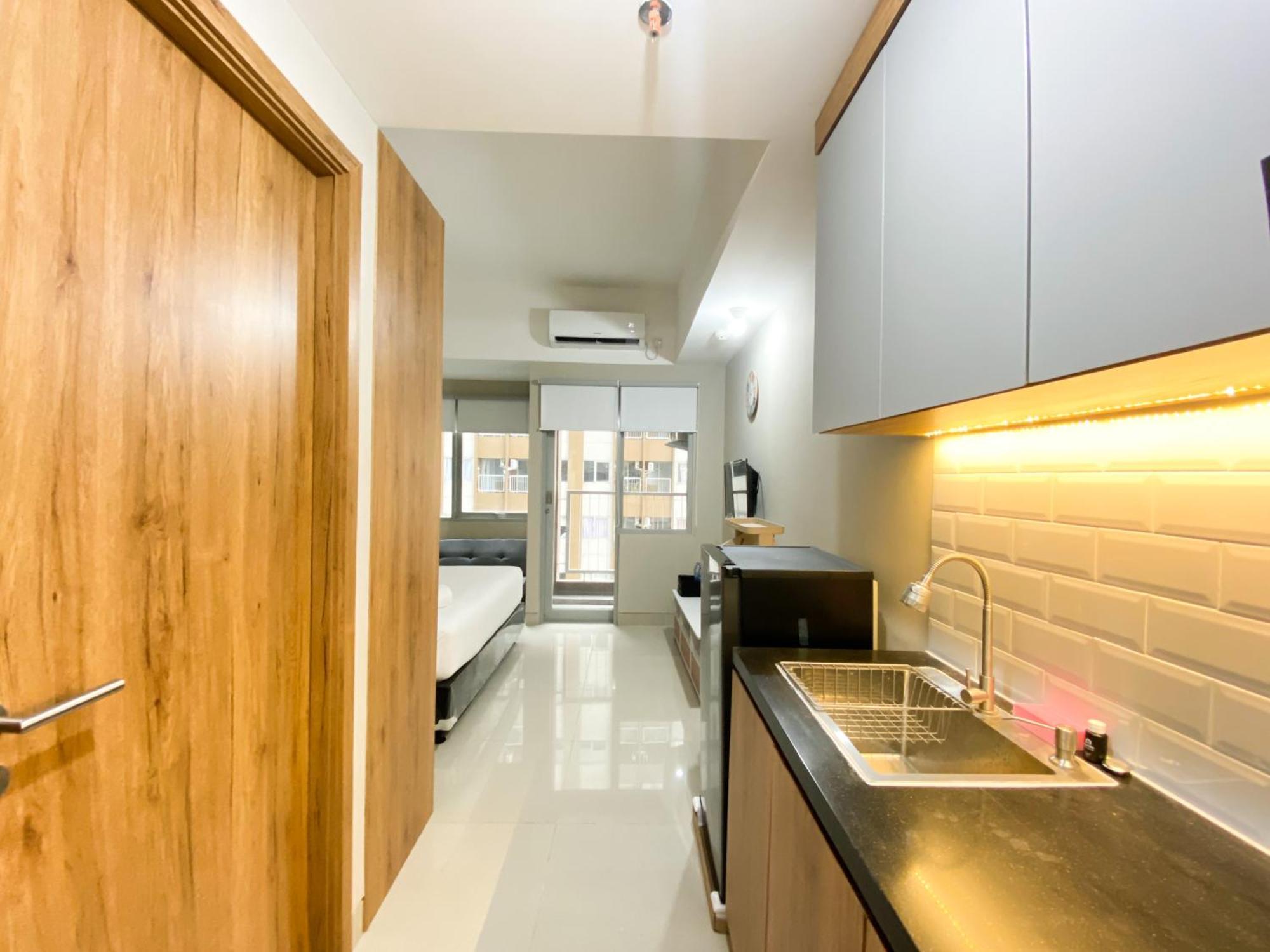 Apartemen Simply Gateway Park Lrt By Travelio Bekasi